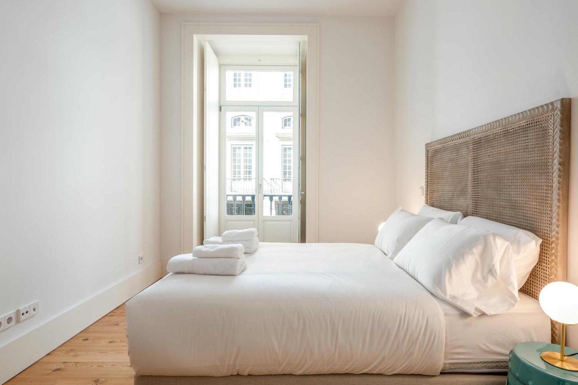 Arco Augusta By The Good Neighbour In Apartment